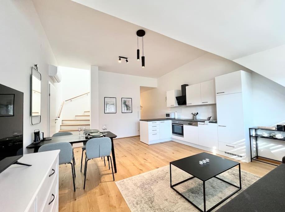 Orestaliving - Penthouse In 1020 Viyana Dış mekan fotoğraf